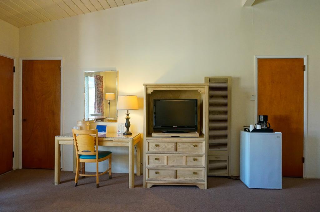 Pacific Crest Hotel סנטה ברברה חדר תמונה