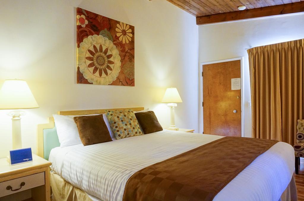 Pacific Crest Hotel סנטה ברברה חדר תמונה